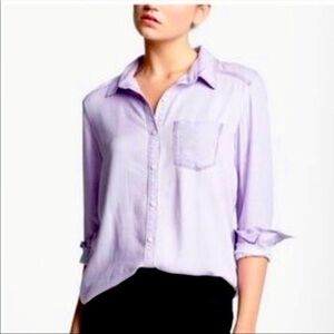 𝅺rubbish lavender purple button down long sleeve top medium